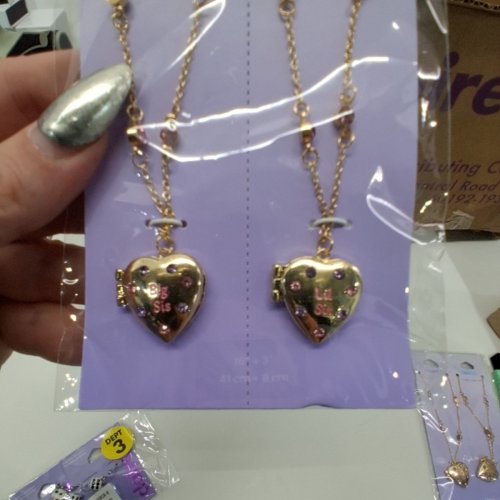 2PC CLAIRE'S HEART PENDANT LOCKETS BIG SISTER & LITTLE SISTERNECKLACES - 41CM / 16" - GOLD-TONE image 3