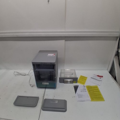 FRIGIDAIRE GALLERY COUNTERTOP CRUNCHY CHEWABLE NUGGET ICE MAKER - 33LBS - GREY (MODEL: EFIC2200-GREY) image 3