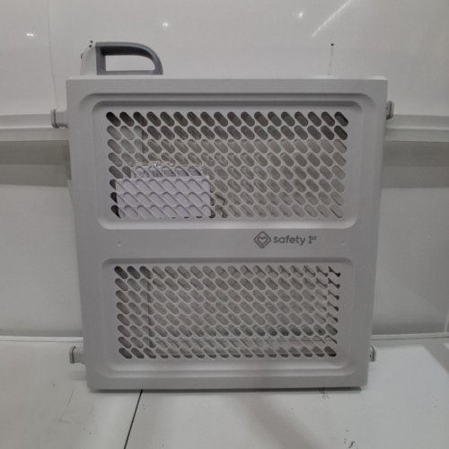 SAFETY 1ST LIFT, LOCK & SWING DUAL-MODE GATE - 28" - 42" X 26" - WHITE/GREY (MODEL: GA048CWHOF1) image 2