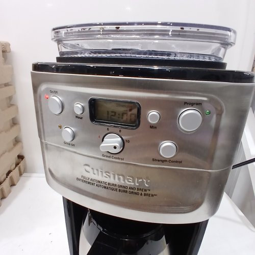 CUISINART BURR GRIND & BREW 10-CUP AUTOMATIC COFFEEMAKER - (MODEL- DGB-950BCCNASC) image 2