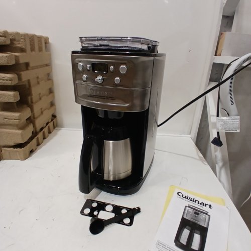 CUISINART BURR GRIND & BREW 10-CUP AUTOMATIC COFFEEMAKER - (MODEL- DGB-950BCCNASC) image 3
