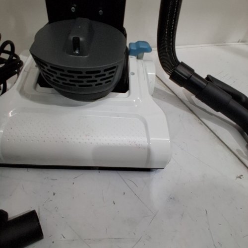 AMAZON BASICS VACUUM CLEANER - 300W - WHITE / BLACK image 4