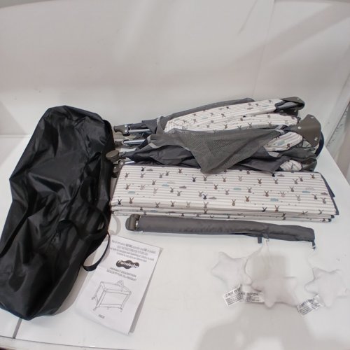 PAMOBABE LIGHTWEIGHT PORTABLE CRIB WITH MATTRESS AND CARRYING BAG - 33LBS CAP - 28" X 40" - GREY/RABBIT (MODEL: P901B) image 2