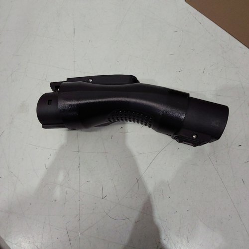 LECTRON TESLA TO J1772 CHARGER ADAPTER, MAX 48A & 250V - BLACK (MODEL: 4895230314098) image 2