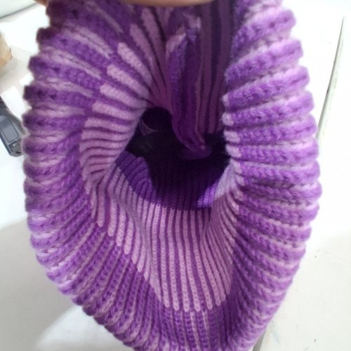 KID'S HOTPAWS WINTER HAT WITH POMPOM - OSFM - PURPLE image 4