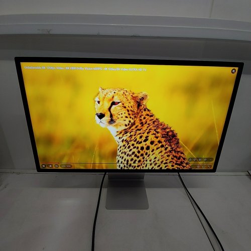 APPLE 27" 5K STUDIO DISPLAY WITH STANDARD GLASS + ADJUSTABLE STAND - SILVER (MODEL A2525) image 5