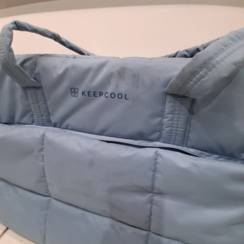 KEEPCOOL THERMAL INSULATED TOTE CARRYING BAG - 23.2" X 7.5" X 17" - BLUE/LIGHT BLUE image 3