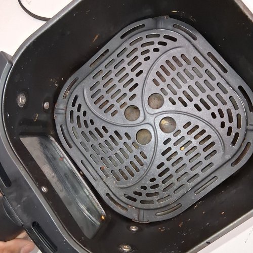 PHILIPS 2000 SERIES AIR FRYER - 6.2L CAPACITY - 1700 WATTS - BLACK (MODEL: NA231) image 3