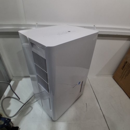 AMAZONBASICS DEHUMIDIFIER WITH DRAIN PUMP FOR AREAS UP TO 4000 SQFT 50 PINT image 3
