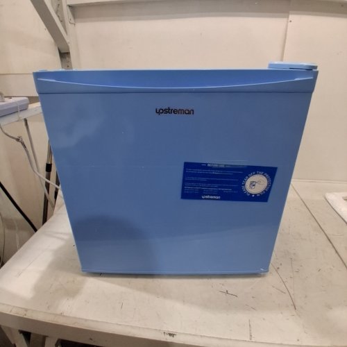 UPSTREMAN COMPACT MINI FRIDGE WITH FREEZER - 1.7 CU.FT - BLUE - (MODEL: FR17-BLUE) image 3