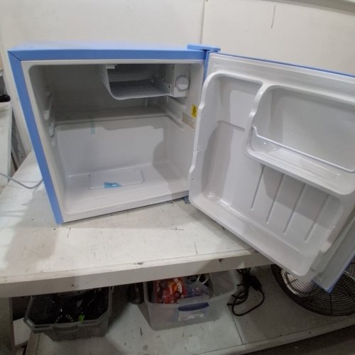 UPSTREMAN COMPACT MINI FRIDGE WITH FREEZER - 1.7 CU.FT - BLUE - (MODEL: FR17-BLUE) image 6