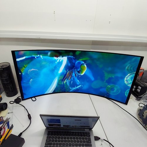 LG ULTRAGEAR 45" OLED CURVED GAMING MONITOR - 5K2K WUHD (5120 X 2160), DUAL-MODE, 165HZ, 0.03MS, NVIDIA G-SYNC, AMD FREESYNC PREMIUM PRO, HDR TRUE BLACK 400, USB TYPE-C 90W, DP2.1 - BLACK (MODEL: 45GX950A-B) image 4