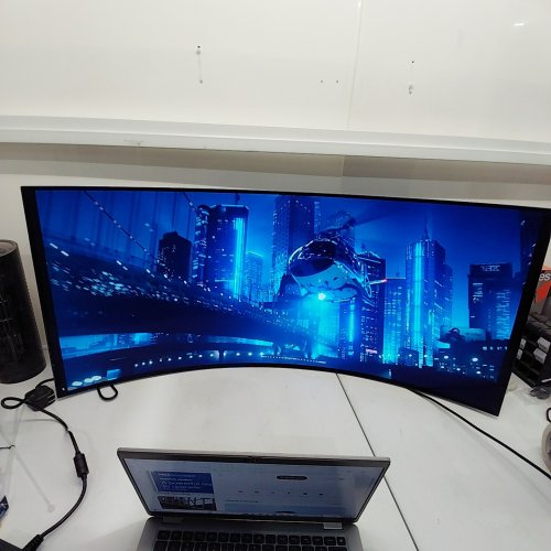 LG ULTRAGEAR 45" OLED CURVED GAMING MONITOR - 5K2K WUHD (5120 X 2160), DUAL-MODE, 165HZ, 0.03MS, NVIDIA G-SYNC, AMD FREESYNC PREMIUM PRO, HDR TRUE BLACK 400, USB TYPE-C 90W, DP2.1 - BLACK (MODEL: 45GX950A-B) image 5