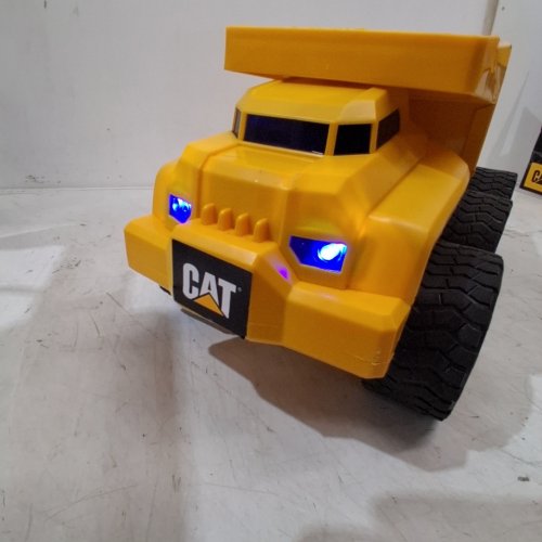 CAT CONSTRUCTION MASSIVE MOVER REMOTE CONTROL DUMP TRUCK TOY - YELLOW (MODEL: 1851476) image 2