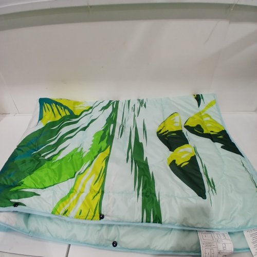 BELOW ZERO 2-IN-1 WEARABLE HOODED OUTDOOR BLANKET - 54" × 76" - GREEN/BLUE (MODEL: 1896292) image 4