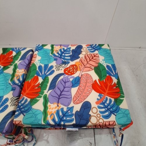 4PK UNIKOME WATER-RESISTANT HIGH-DENSITY SPONGE FILLING OUTDOOR CHAIR CUSHIONS - 19" X 19" X 3" - MULTICOLOUR TROPICAL LEAF (MODEL: OC82015) image 3