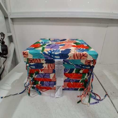 4PK UNIKOME WATER-RESISTANT HIGH-DENSITY SPONGE FILLING OUTDOOR CHAIR CUSHIONS - 19" X 19" X 3" - MULTICOLOUR TROPICAL LEAF (MODEL: OC82015) image 4