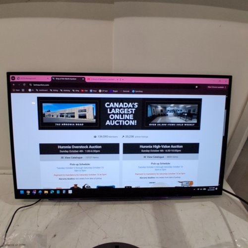 LG ULTRAGEAR 27" QHD OLED GAMING MONITOR - 240HZ, 0.03MS (GTG), AMD FREESYNC PREMIUM PRO, NVIDIA G-SYNC COMPATIBLE - (MODEL:27GX704A-B) image 3