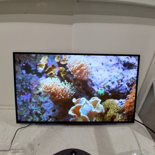 LG ULTRAGEAR 27" QHD OLED GAMING MONITOR - 240HZ, 0.03MS (GTG), AMD FREESYNC PREMIUM PRO, NVIDIA G-SYNC COMPATIBLE - (MODEL:27GX704A-B) image 4