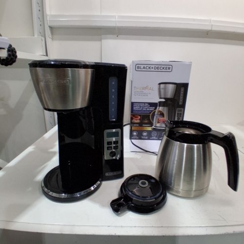 BLACK + DECKER THERMAL 12-CUP PROGRAMMABLE DIGITAL COFFEE MAKER - BLACK/SILVER - (CM2036SC) image 3