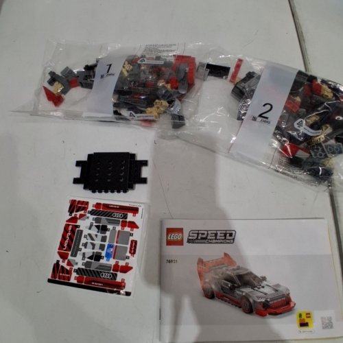 274PC LEGO - SPEED CHAMPIONS AUDI - AUDI S1 E-TRON QUATTRO (76921) image 2