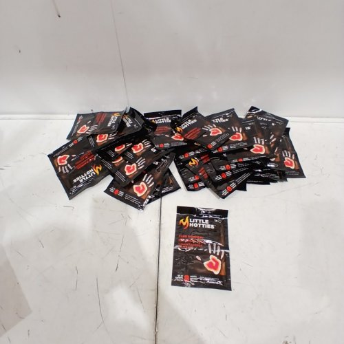 37PK LITTLE HOTTIES HAND WARMERS - LAST UP TO 8HRS - BLACK (MODEL: 1872170) image 2