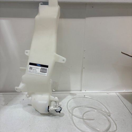 TRQ WINDSHIELD WASHER FLUID RESERVOIR FOR 2009-2014 HONDA FIT- WHITE (MODEL: WWA62712) image 3