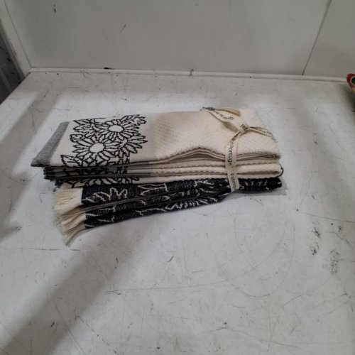 4PK MADE IN PORTUGAL KITCHEN TOWELS - 20" X 28" - BLACK/ WHITE (MODEL: 3400770) image 2
