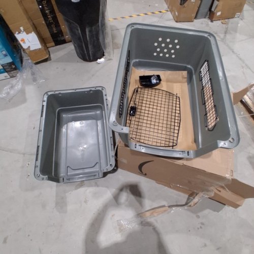 PETMATE SKY KENNEL WITH INTERIOR WATER DISH MOAT - 28" X 20.5" X 21.5" , FOR 25-30LB DOGS - GREY (MODEL: 531576) image 2