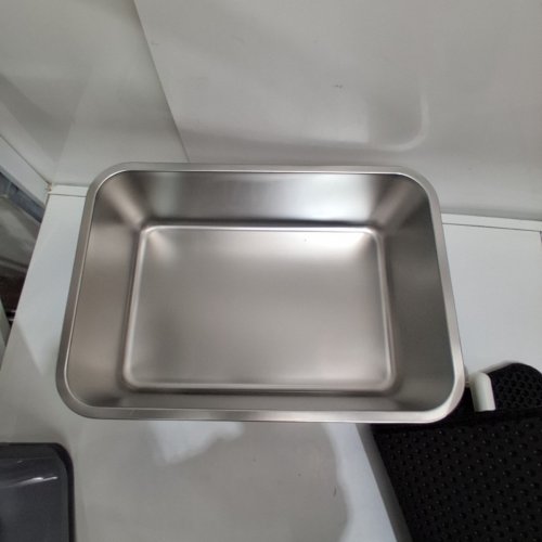 STAINLESS STEEL CAT LITTER BOX WITH LID AND SCOOP - 17" X 13" X 6" - GREY/SILVER (MODEL: PSK202) image 4