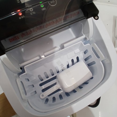 EUHOMY COUNTERTOP ICE MAKER - MAKES 26LBS/DAY - BLACK (MODEL: IM-06D) image 3