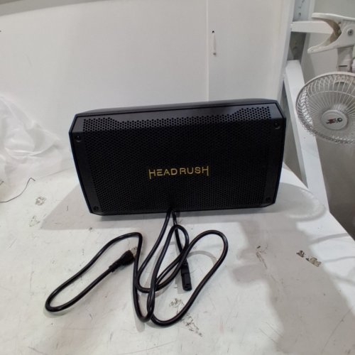 HEADRUSH FRFR-108 - 2000W FULL-RANGE FLAT-RESPONSE POWERED GUITAR CABINET image 4