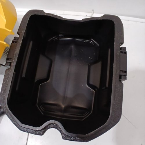 DEWALT CORDED/CORDLESS WET/DRY HEPA VACUUM *TOOL ONLY* - 2GAL - 20V - BLACK/YELLOW (MODEL: DCV581H) image 3