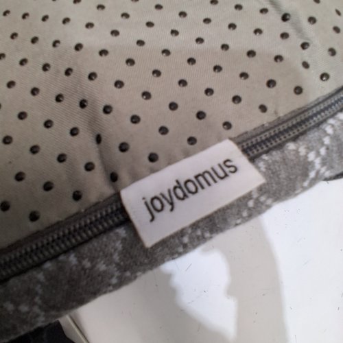 3-IN-1 JOYDOMUS QUILTED ADJUSTABLE LEG WEDGE PILLOW - 28" X 9.5" X 16.9" - GRAY image 2