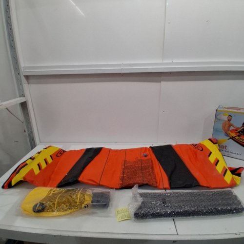 INTEX EXPLORER 300 BOAT SET image 2