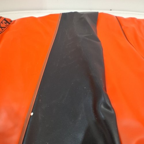 INTEX EXPLORER 300 BOAT SET image 4