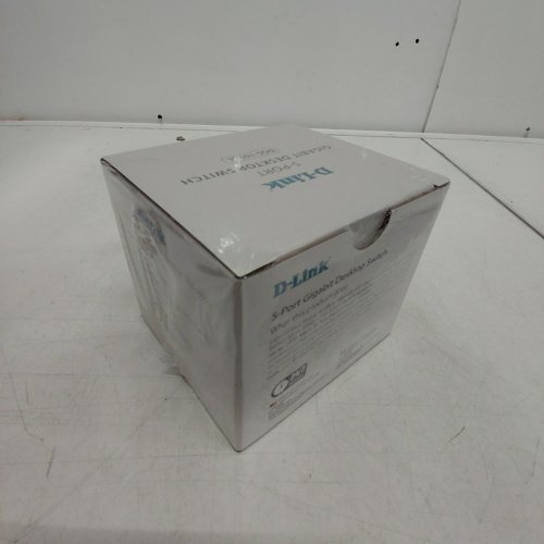 D-LINK 5 PORT GIGABIT ETHERNET UNMANAGED METAL DESKTOP SWITCH - BLACK (MODEL : DGS-105GL) image 3