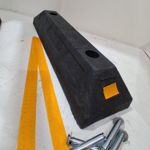 2PK ATPEAM RUBBER CURB VEHICLE FLOOR STOPPER - 21" X 6" - BLACK image 3