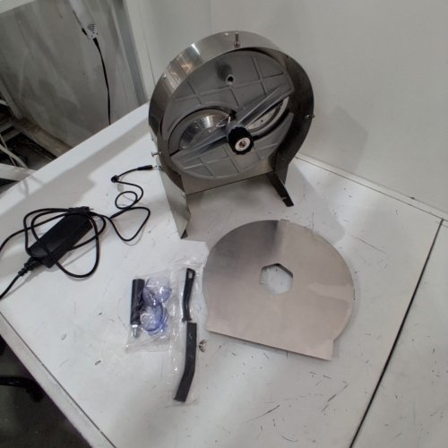 CAVLHILS COMMERICAL ELECTRIC SLICER WITH HANDS FREE OPERATION - 15" X 12" X 14" - 120V - STAINLESS STEEL image 4