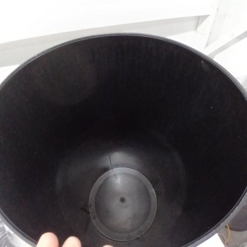 UMBRA VENTO OPEN TOP TRASH CAN - 30" - 16.5 GAL/62L - BLACK (MODEL: 1013048-047-REM) image 3