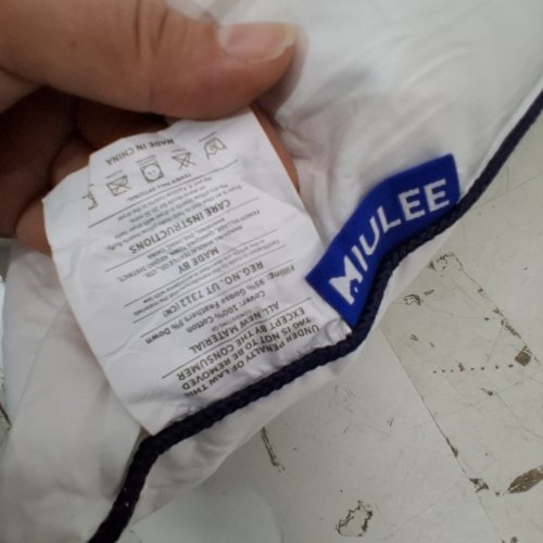 2PK - MIULEE PILLOW INSERTS - 18" X 18" - WHITE WITH BLUE NAVY EDGES image 2