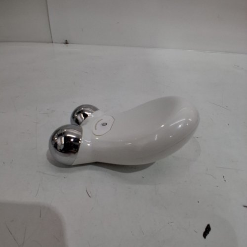 MICROCURRENT FACIAL TONING DEVICE - MICROSCULPT FACE AND NECK, USB CHARGEABLE - WHITE image 4
