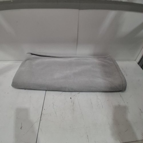 FUZZY THROW BLANKET - 57.5" X 67.5" - GREY (MODEL: 1901562) image 2