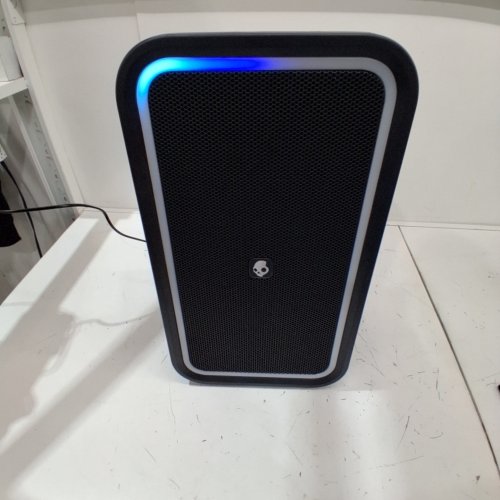 SKULLCANDY STOMP XL WIRELESS BLUETOOTH PARTY SPEAKER - INTEGRATED CARRY HANDLE​, IPX5 WATER RESISTANCE, 12-HOUR BATTERY LIFE - BLACK ORANGE (MODEL:2SKSK1851/4449801) image 2