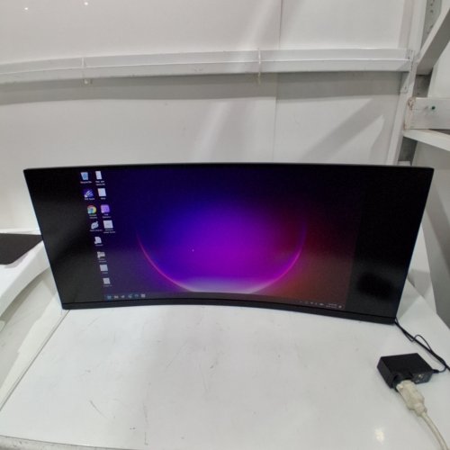 LG SMART MONITOR QHD CURVED DISPLAY WITH WEBOS THINQ APP GOOGLE CAST AIRPLAY 2 SCREEN SHARE HDR10 SRGB 99%, BLUETOOTH - 34" - WHITE (MODEL: 34U601SA) image 2