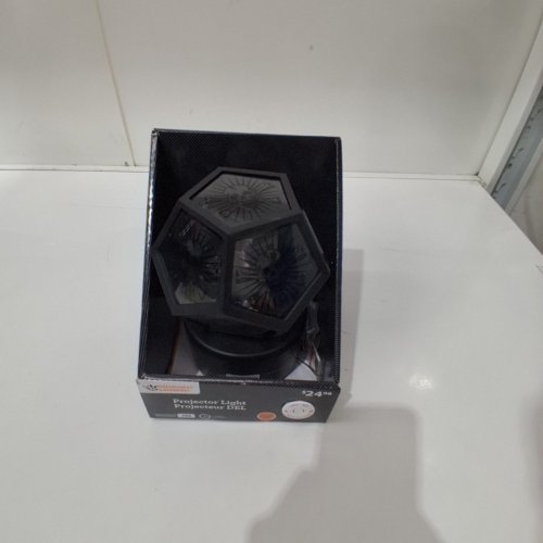 HALLOWEEN SKULL PROJECTOR LIGHT - 8" - GREEN/BLACK image 2