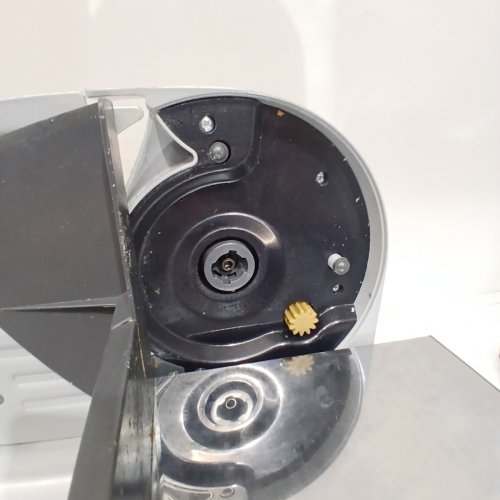 CUISINART TABLE-TOP FOOD SLICER - 7.5" BLADE - GREY (MODEL: CFS-155C) image 4