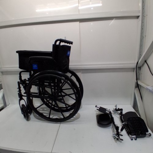 MEDLINE K1 BASIC NYLON SEAT WHEELCHAIR WITH SWING-BACK 300LB CAP - BLACK (MODEL: K1186N22E) image 2