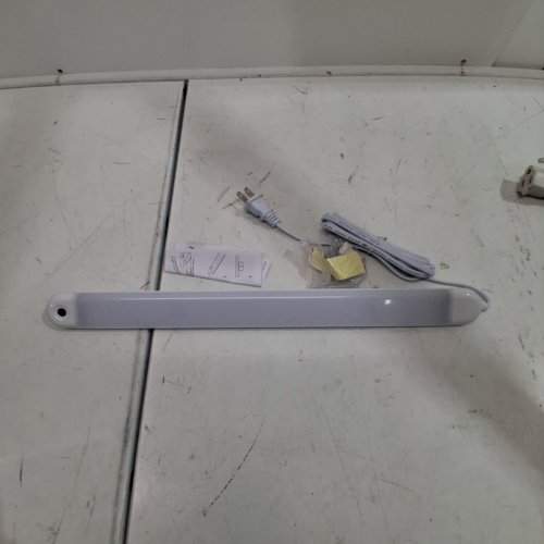 MYPLUS UNDER CABINET LIGHTS WITH HAND WAVE ACTIVATION- 16" -WHITE (MODEL:GG201) image 3