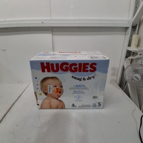 136PK HUGGIES DISNEY BABY SNUG AND DRY DISPOSABLE DIAPERS - SIZE 5 (27LB+) image 2